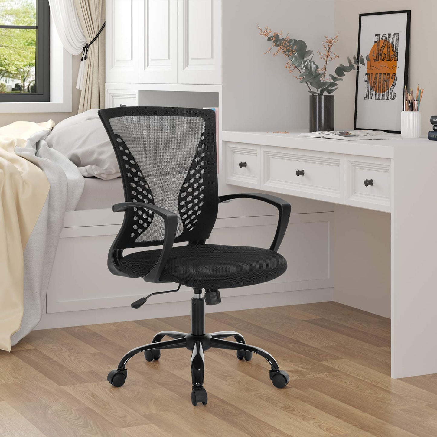 SONGMICS, Silla Giratoria, Regulable en Altura, Función de Inclinación, Respaldo y Asiento de Malla Transpirable, para Estudio de Oficina, Carga Máx. 120 kg, Negro OBN22BK, 58 x 60,5 x (96-104) cm